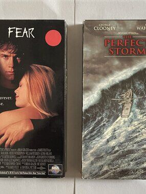 The Perfect Storm VHS FEAR George Clooney Mark Wahlberg Alicia Silverstone